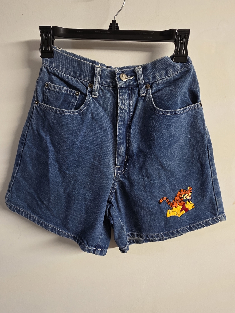 VTG Y2K Winnie The Pooh Tigger Embroidered Denim Shorts Youth  7/8